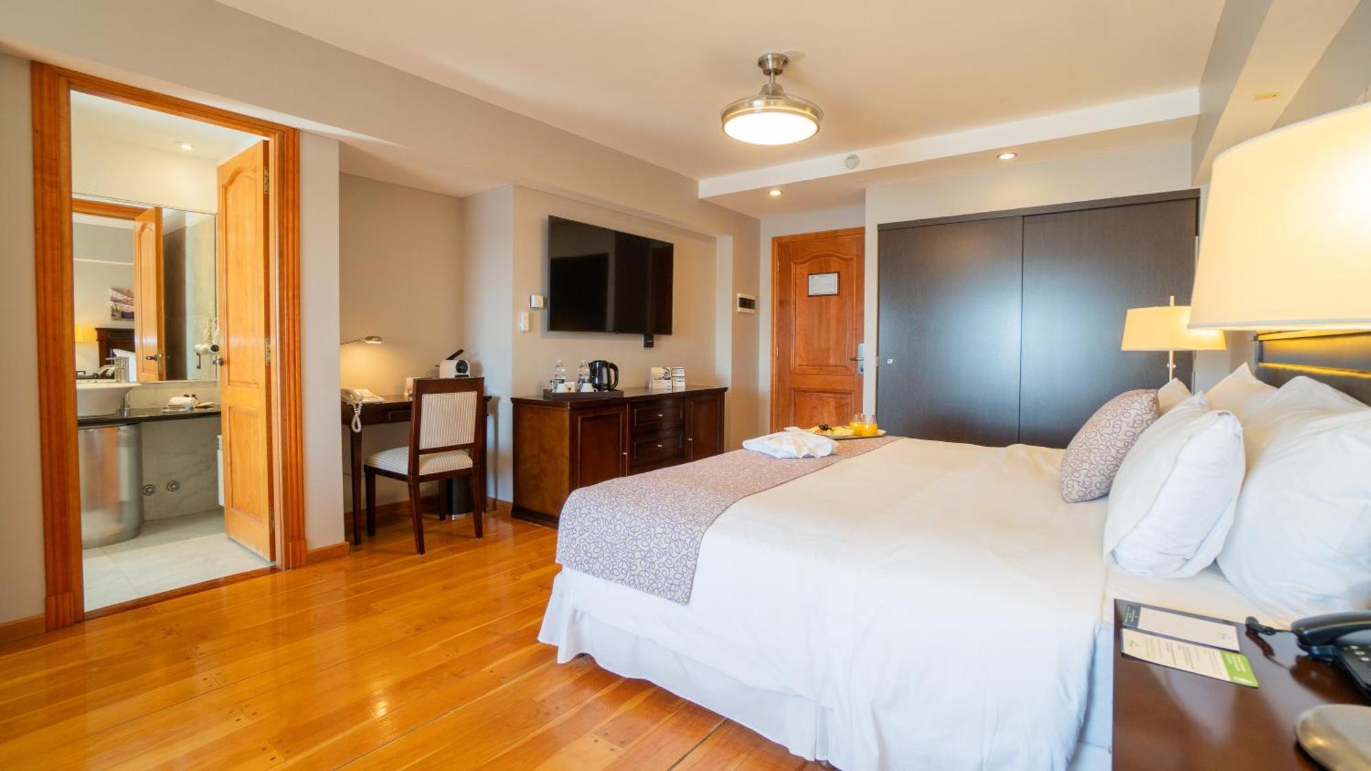 Alma Del Lago Suites & Spa San Carlos de Bariloche Exteriör bild
