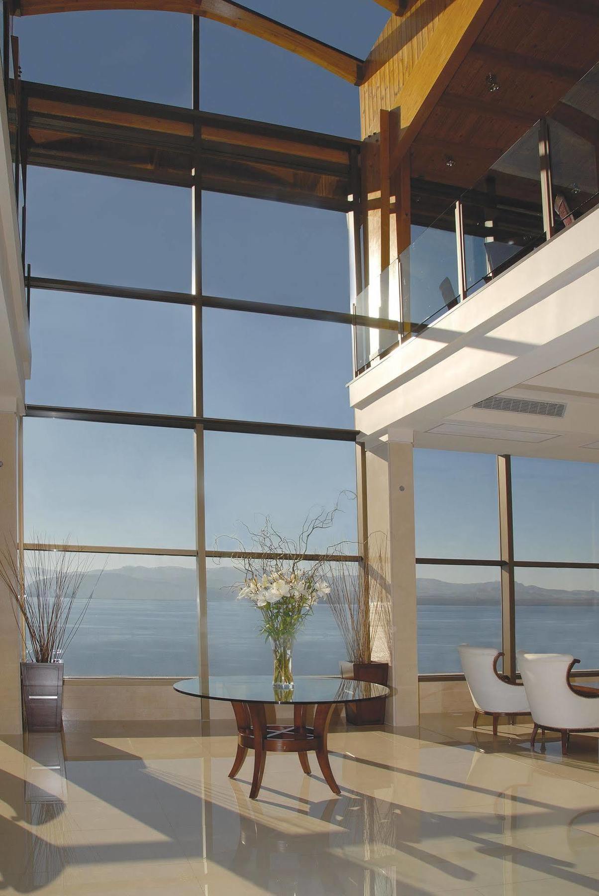 Alma Del Lago Suites & Spa San Carlos de Bariloche Exteriör bild Interior of the house